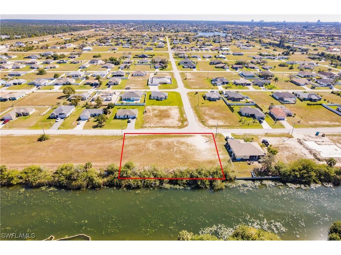 2108 NE 6th Avenue Cape Coral FL 33909 224016900 image1
