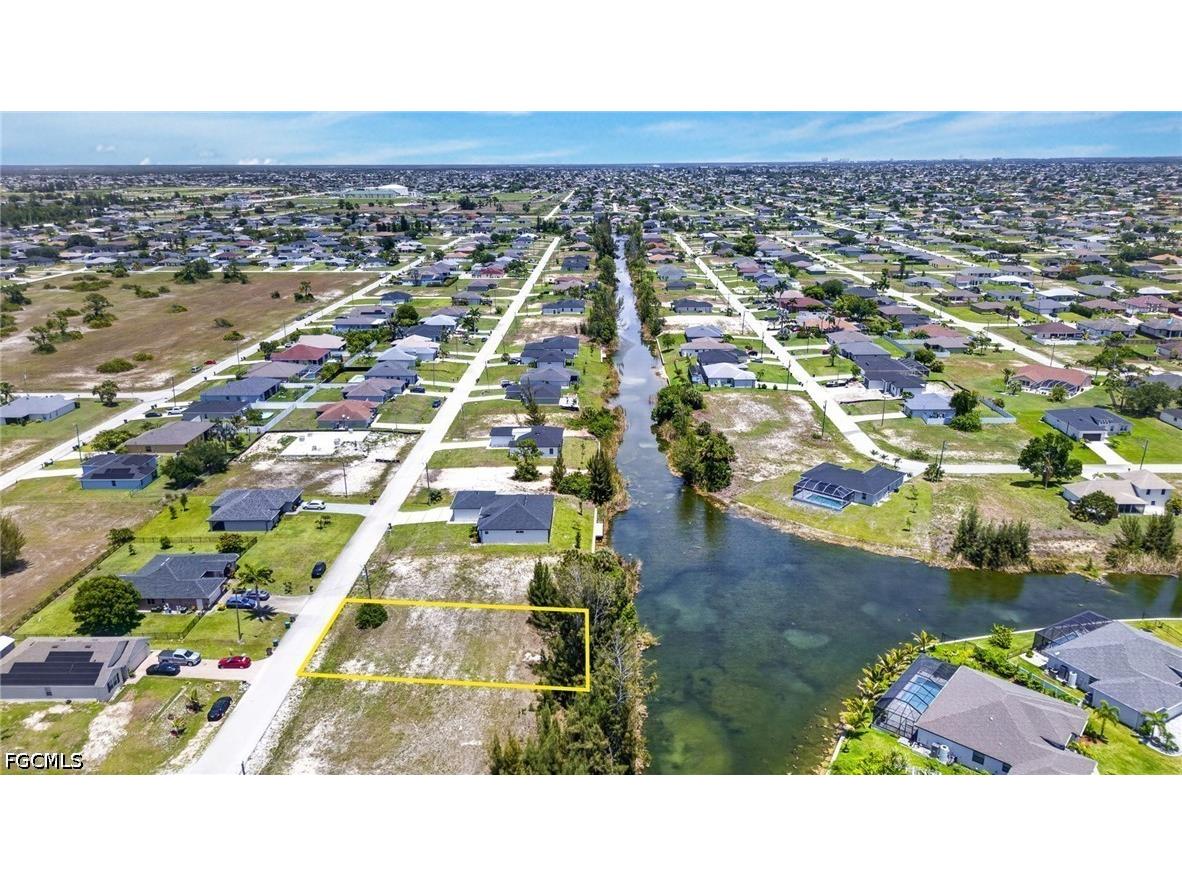 2108 NW 21st Street Cape Coral FL 33993 2026025262 image4