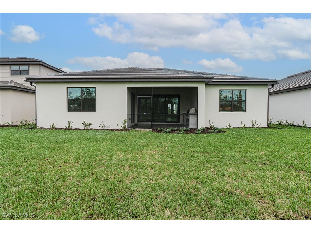 21085 Verawood Loop Estero FL 33928 226008100 image38