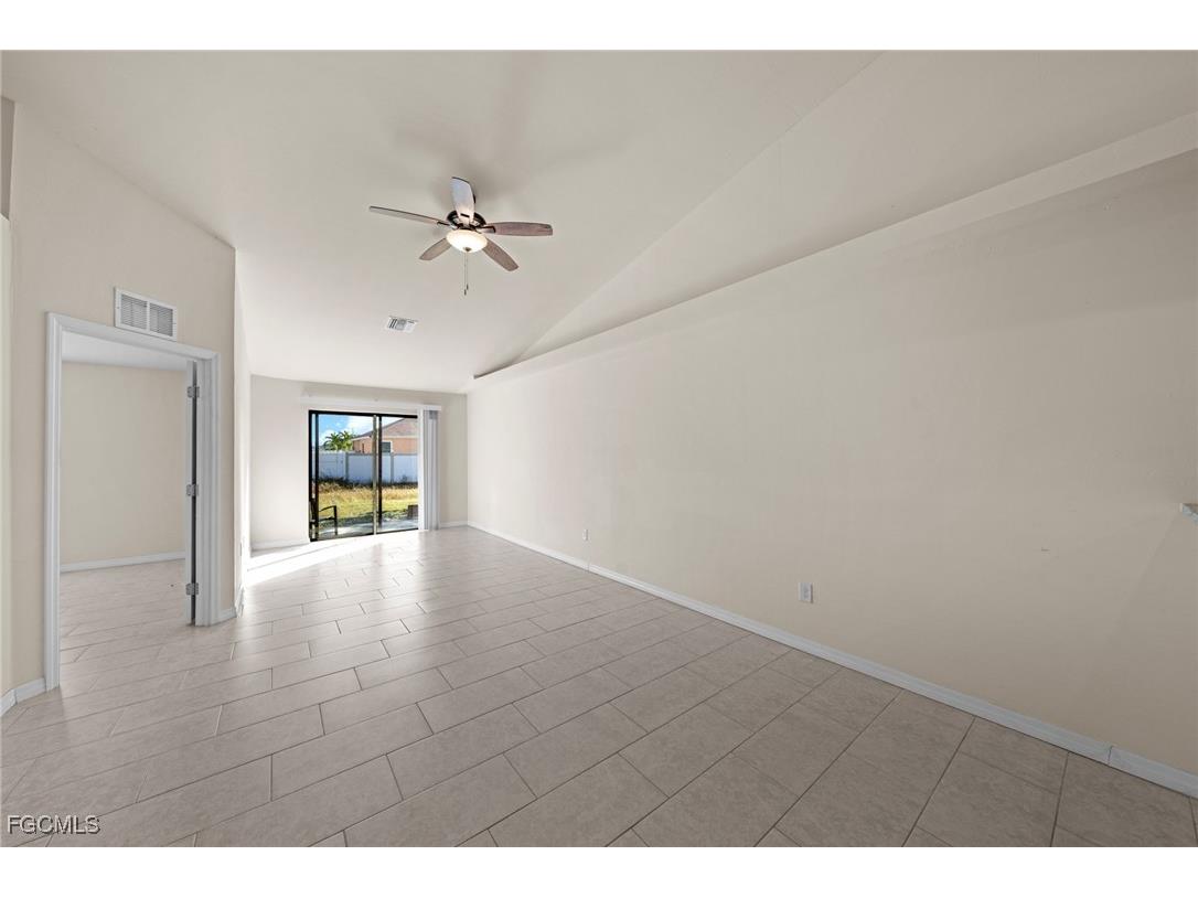 2109-2111 Chiquita Boulevard S Cape Coral FL 33991 2025021852 image13