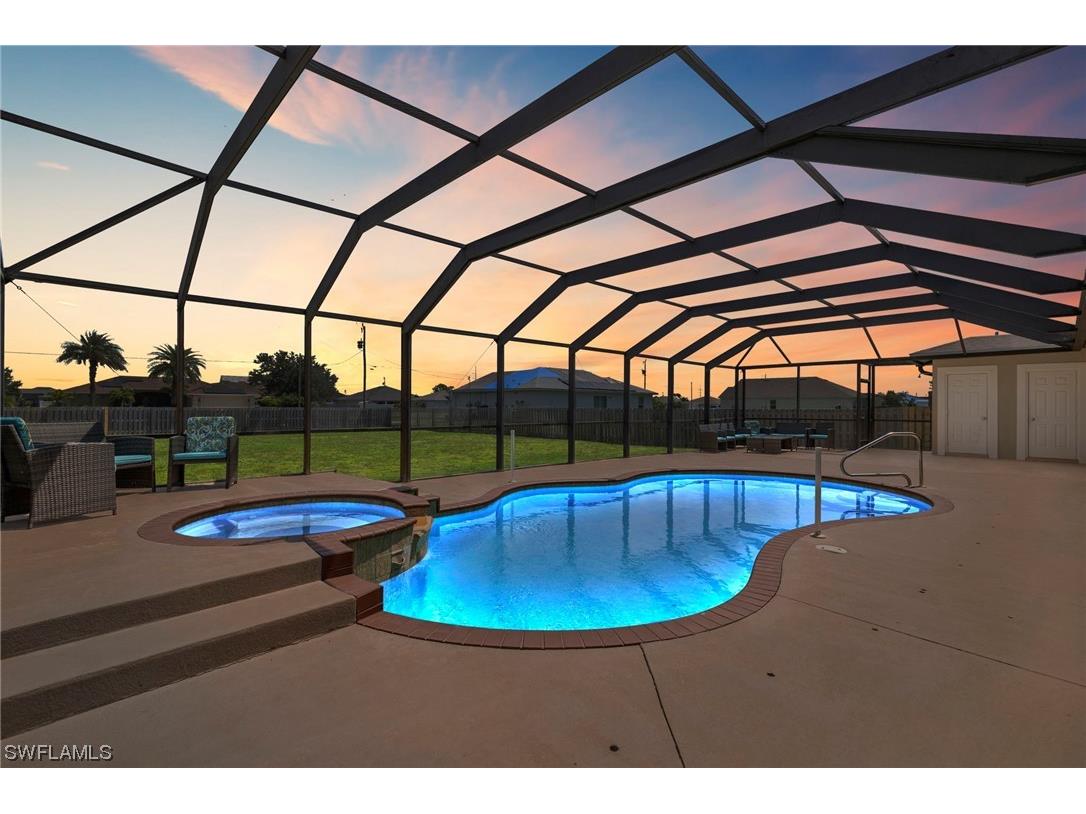 2109 NW 1st Place Cape Coral FL 33993 223056009 image1