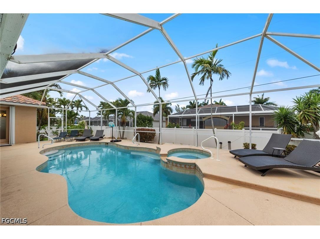 2109 SW 47th Terrace Cape Coral FL 33914 2026017659 image37