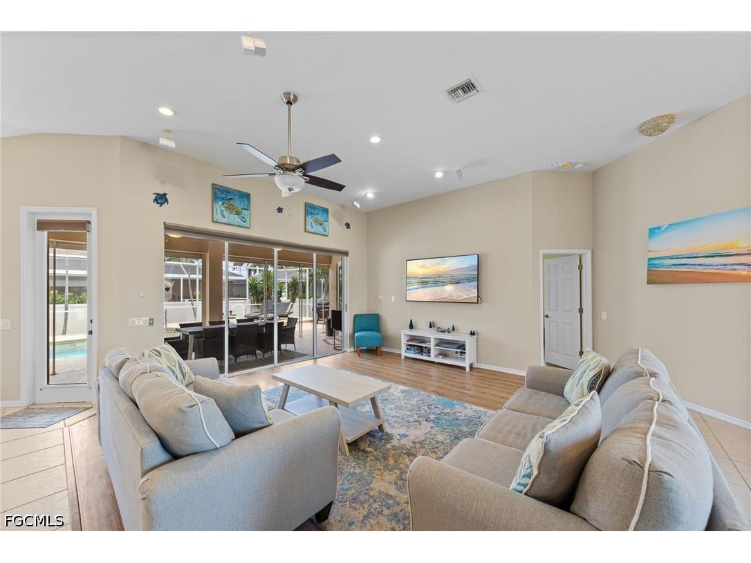 2109 SW 47th Terrace Cape Coral FL 33914 2026017659 image9