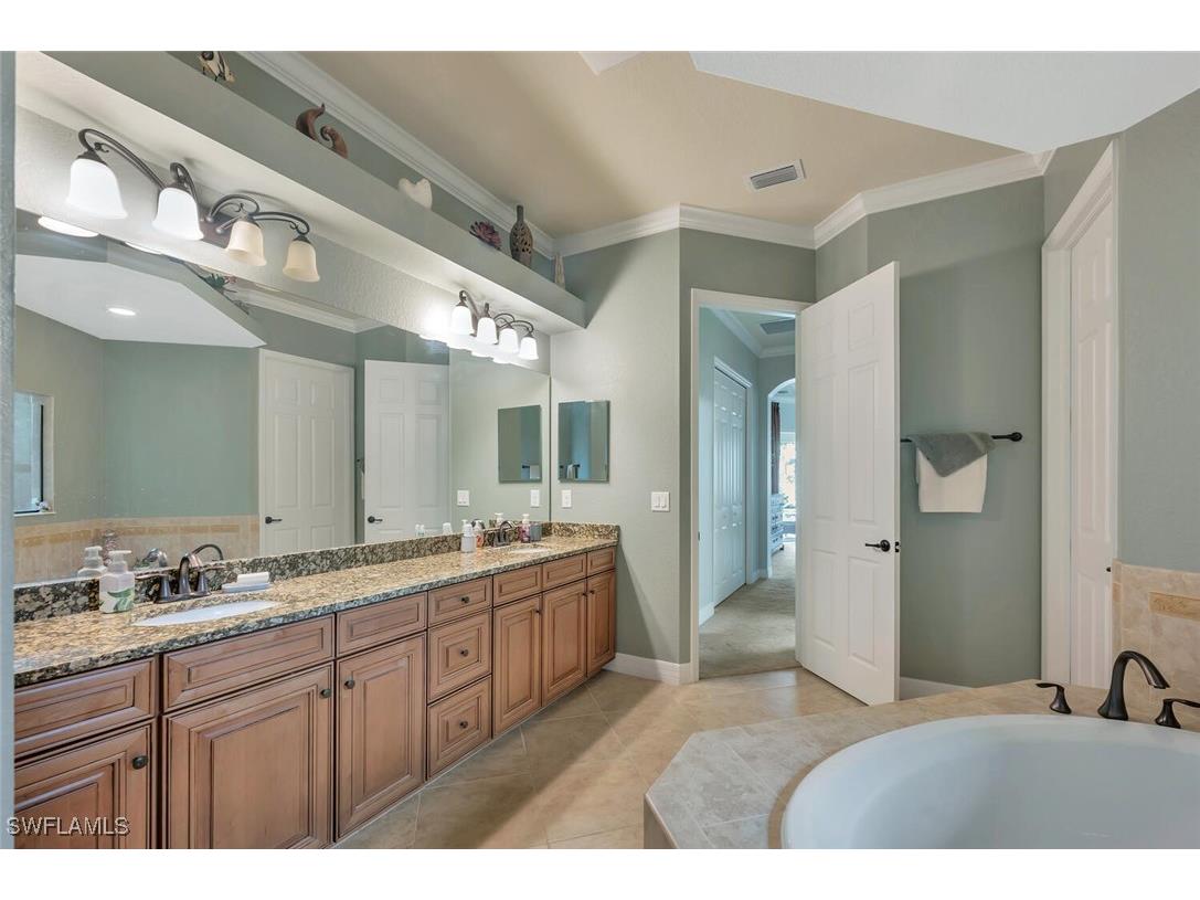 21093 Torre Del Lago Street Estero FL 33928 225067108 image17