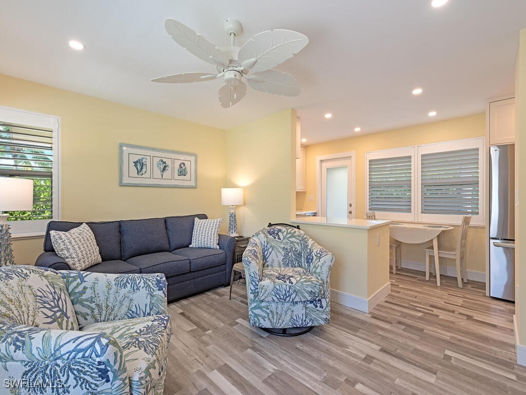 211 8th Avenue S #211A Naples FL 34102 225069513 image2