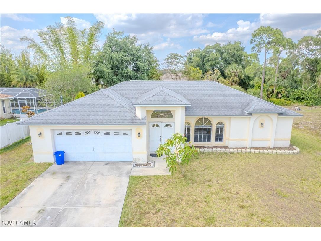 211 Des Cartes Street Fort Myers FL 33913 224038802 image1