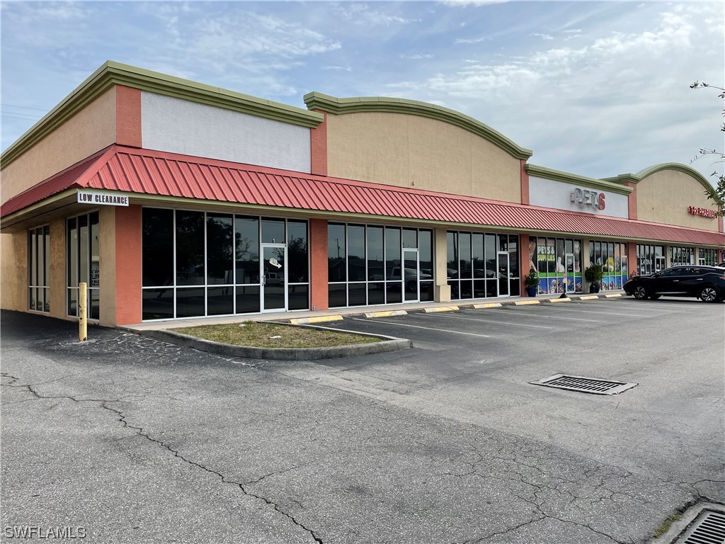 211 Hancock Bridge Parkway #1-12 Cape Coral FL 33990 223030062 image1