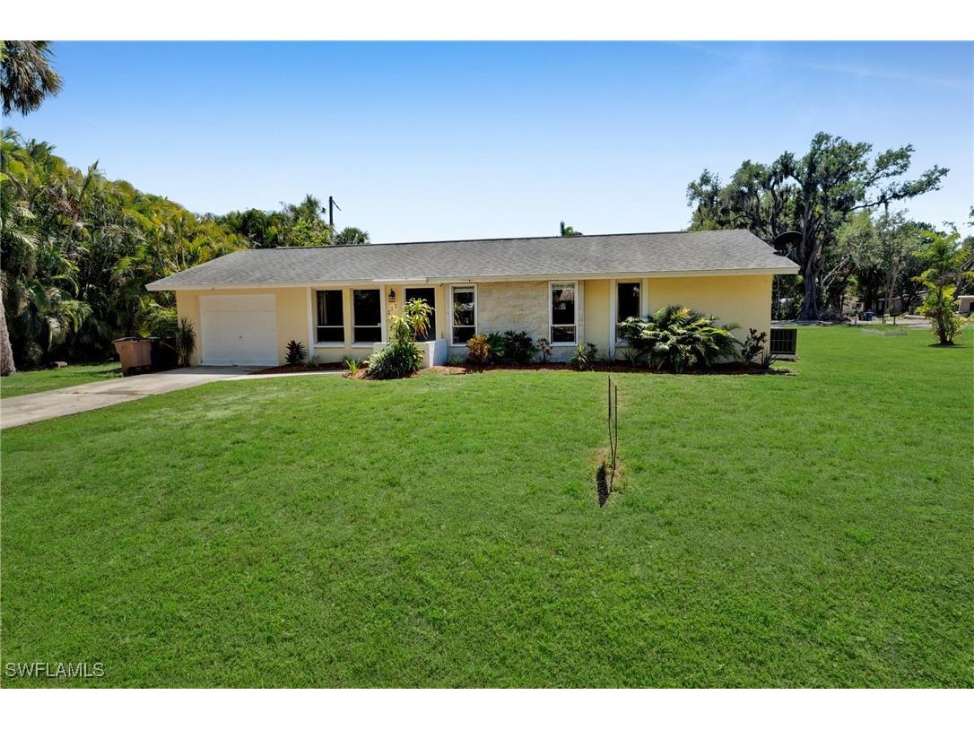 211 Labelle Avenue Fort Myers FL 33905 225015990 image1