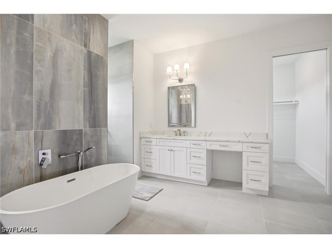 211 Landmark Street Marco Island FL 34145 225074708 image26