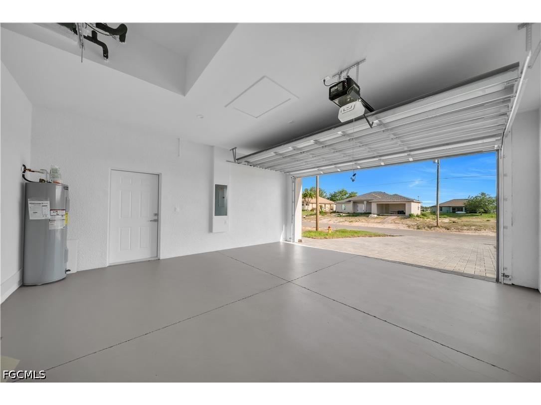 211 NE 15th Terrace Cape Coral FL 33909 2026016188 image12