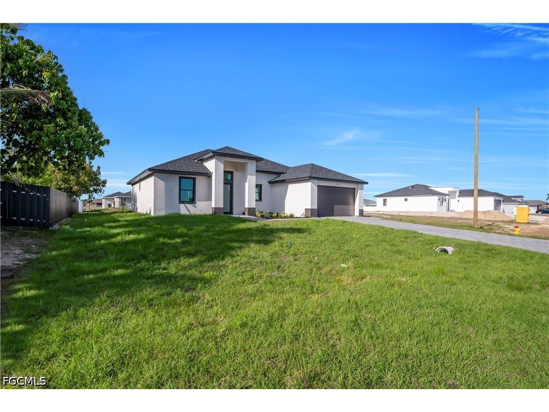211 NE 15th Terrace Cape Coral FL 33909 2026016188 image2