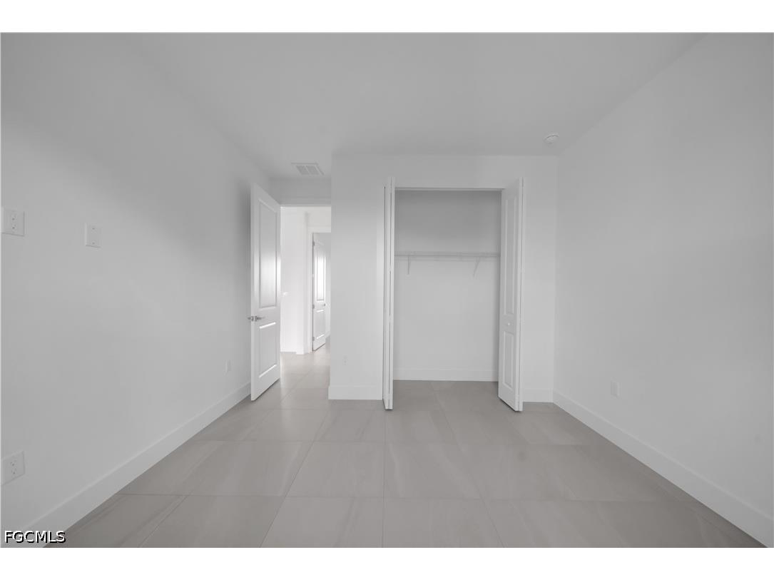 211 NE 15th Terrace Cape Coral FL 33909 2026016188 image26