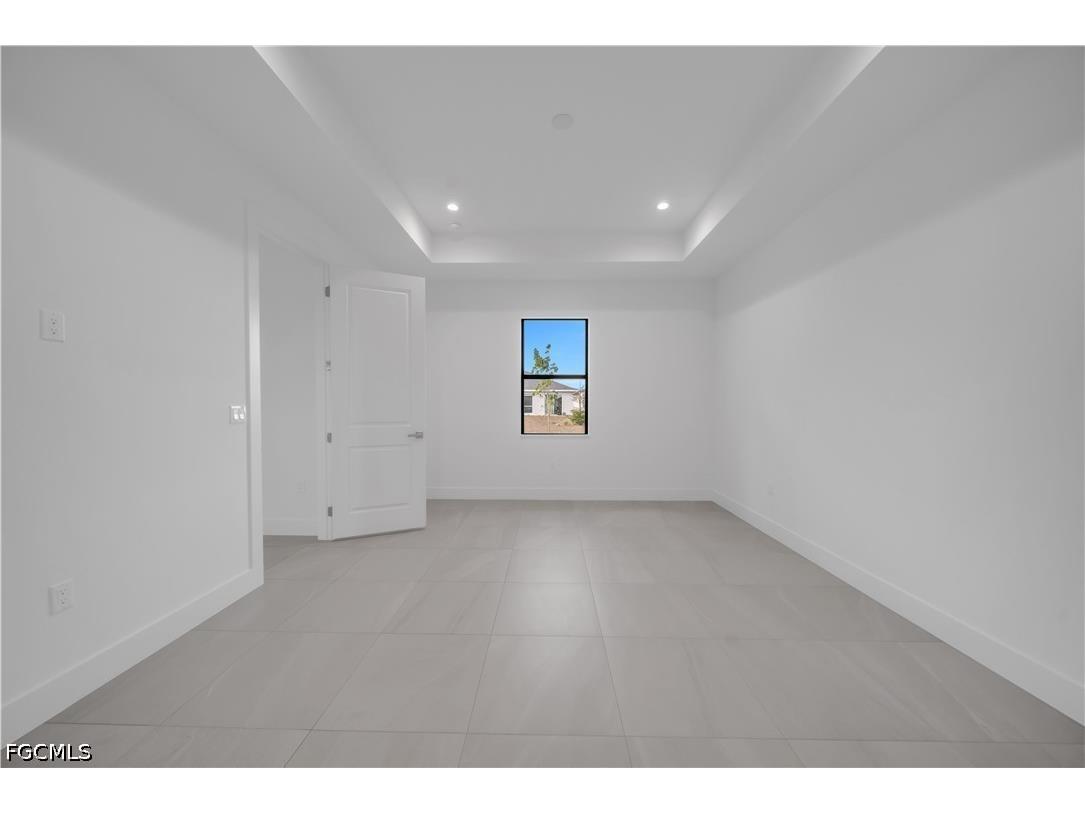 211 NE 15th Terrace Cape Coral FL 33909 2026016188 image28