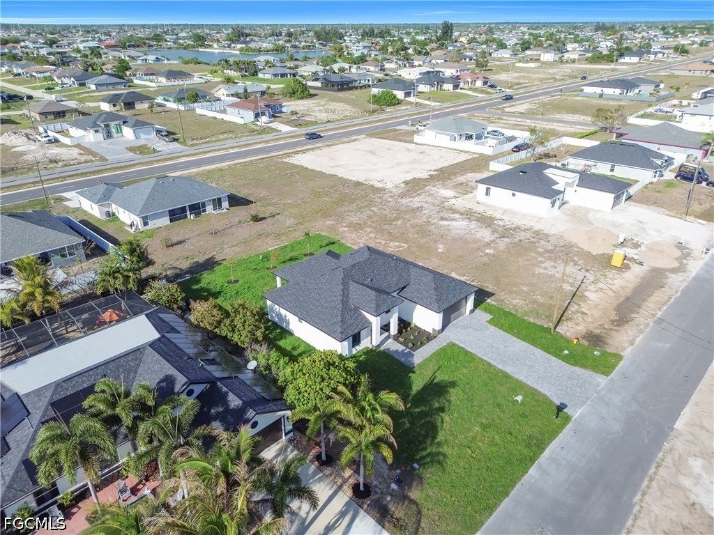 211 NE 15th Terrace Cape Coral FL 33909 2026016188 image39