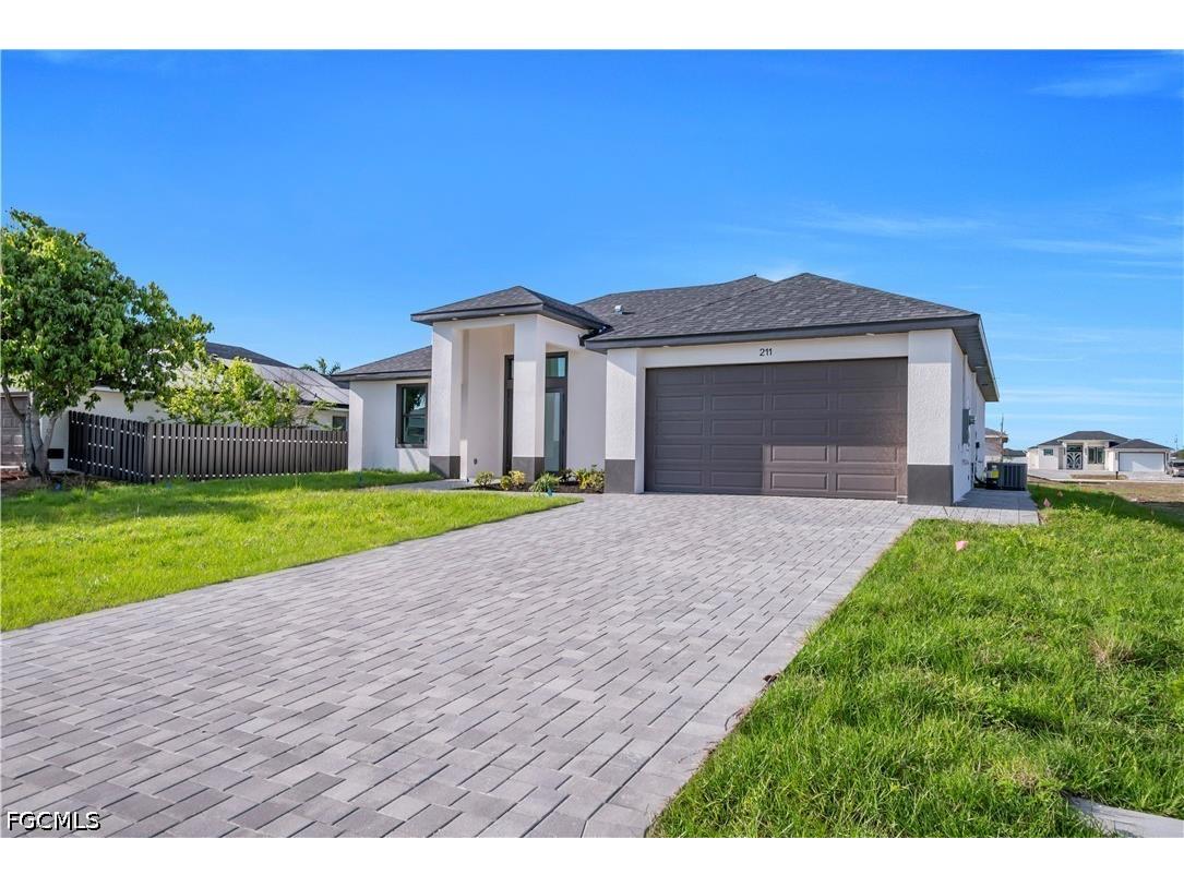 211 NE 15th Terrace Cape Coral FL 33909 2026016188 image6