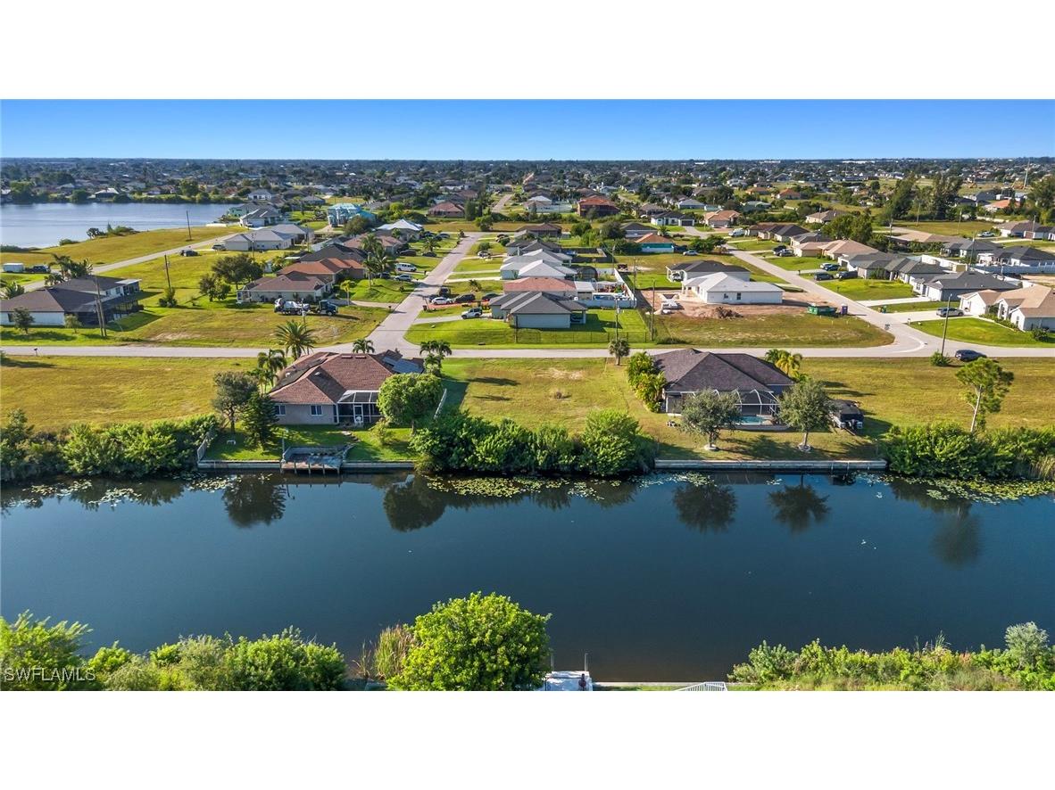 211 NE 19th Terrace Cape Coral FL 33909 224078225 image1