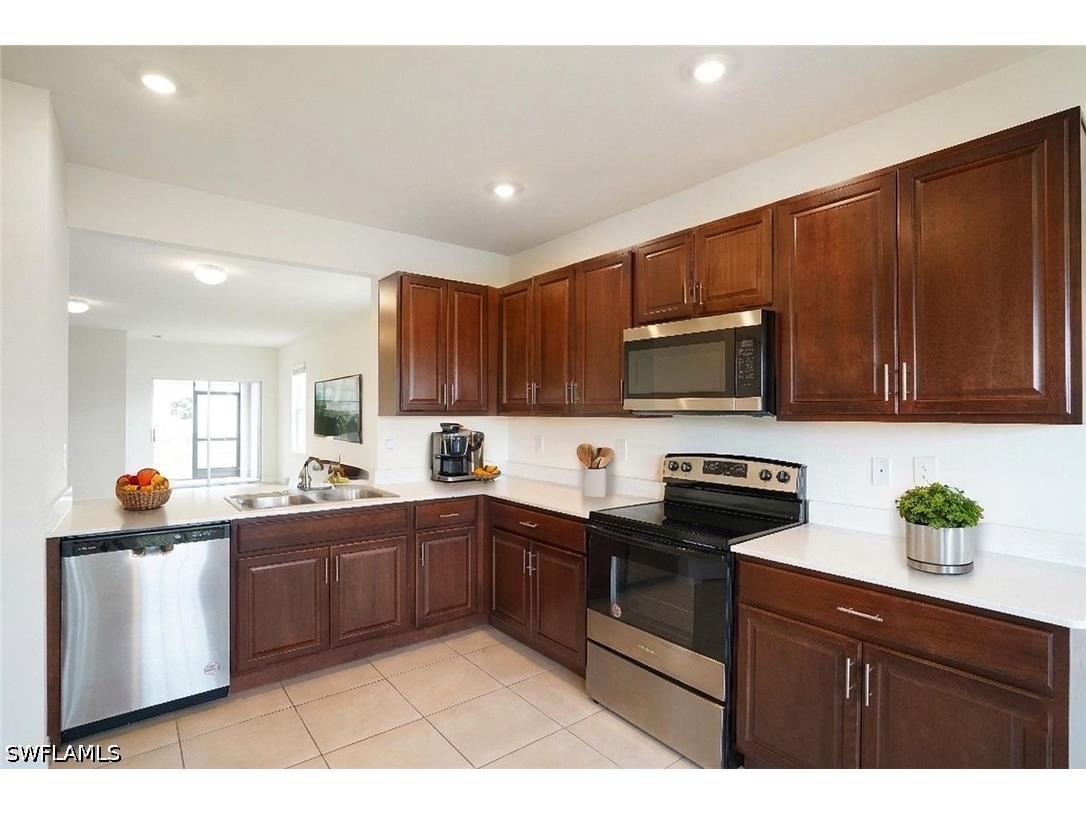211 NE 20th Street Cape Coral FL 33909 226014403 image4