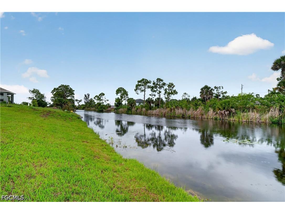 211 NE 31st Street Cape Coral FL 33909 2026024375 image35