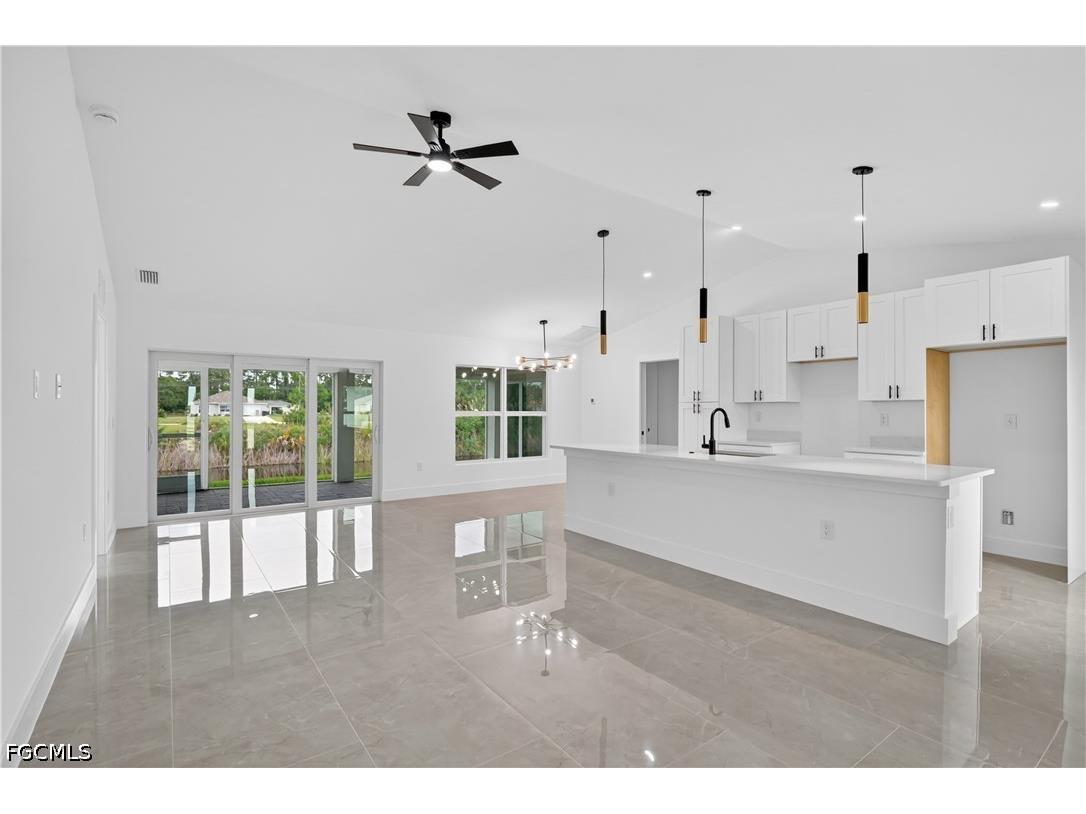211 NE 31st Street Cape Coral FL 33909 2026024375 image8