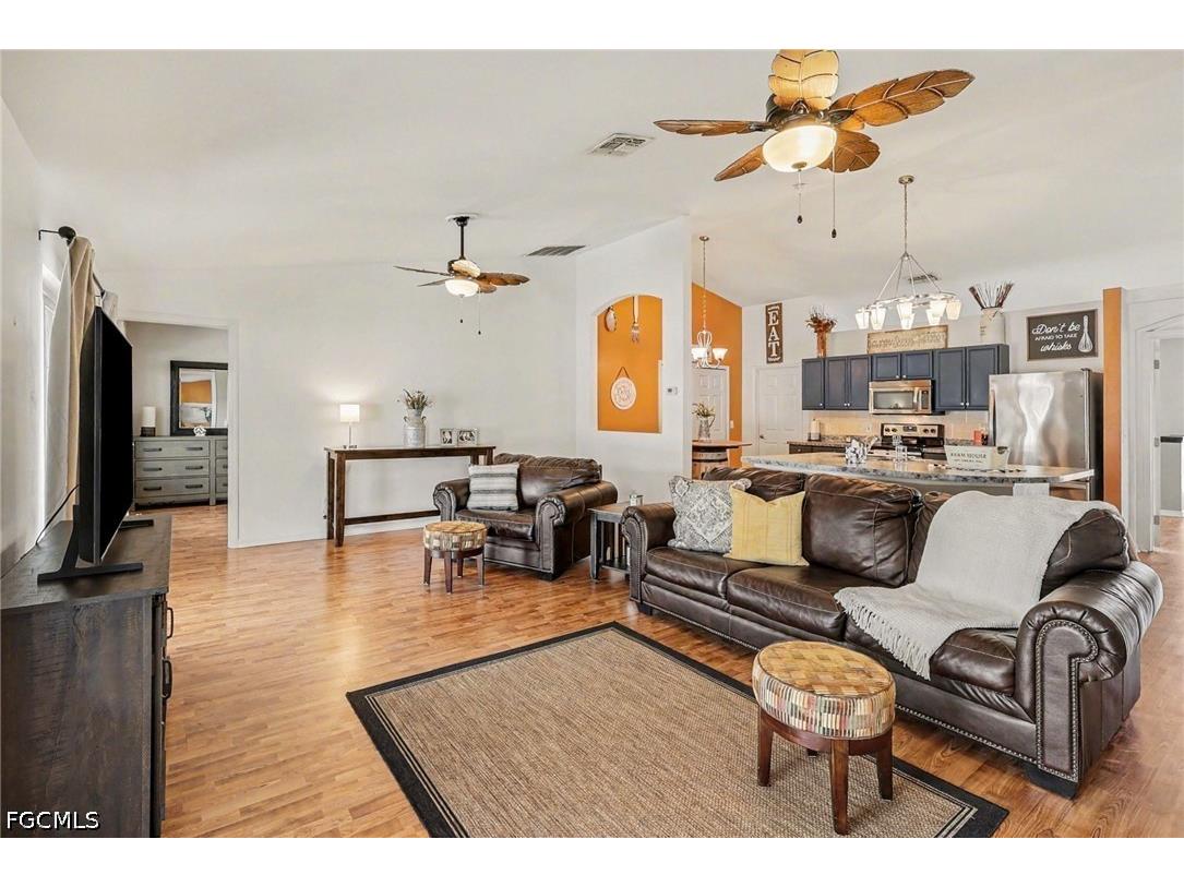 211 NW 26th Avenue Cape Coral FL 33993 2026014505 image12