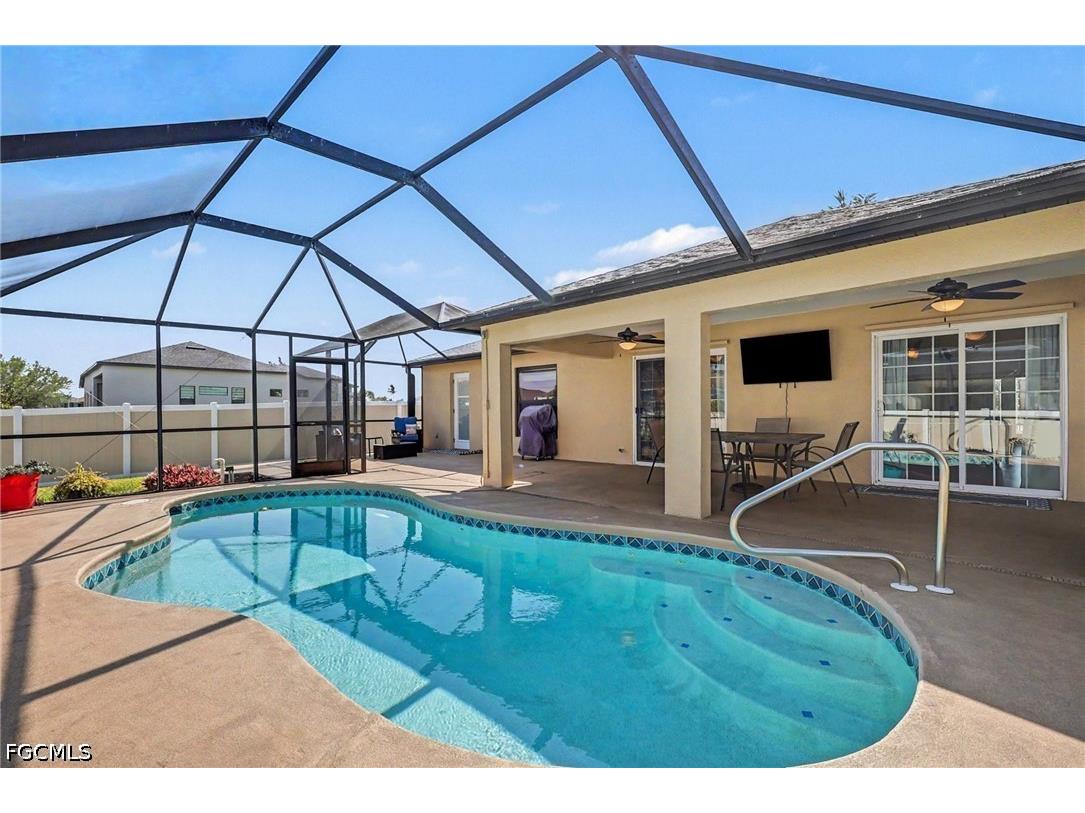 211 NW 26th Avenue Cape Coral FL 33993 2026014505 image4