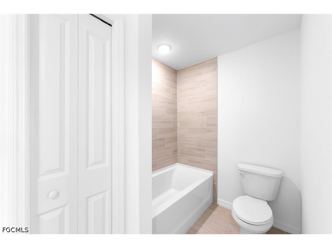211 NW 33rd Terrace Cape Coral FL 33993 2026028970 image14