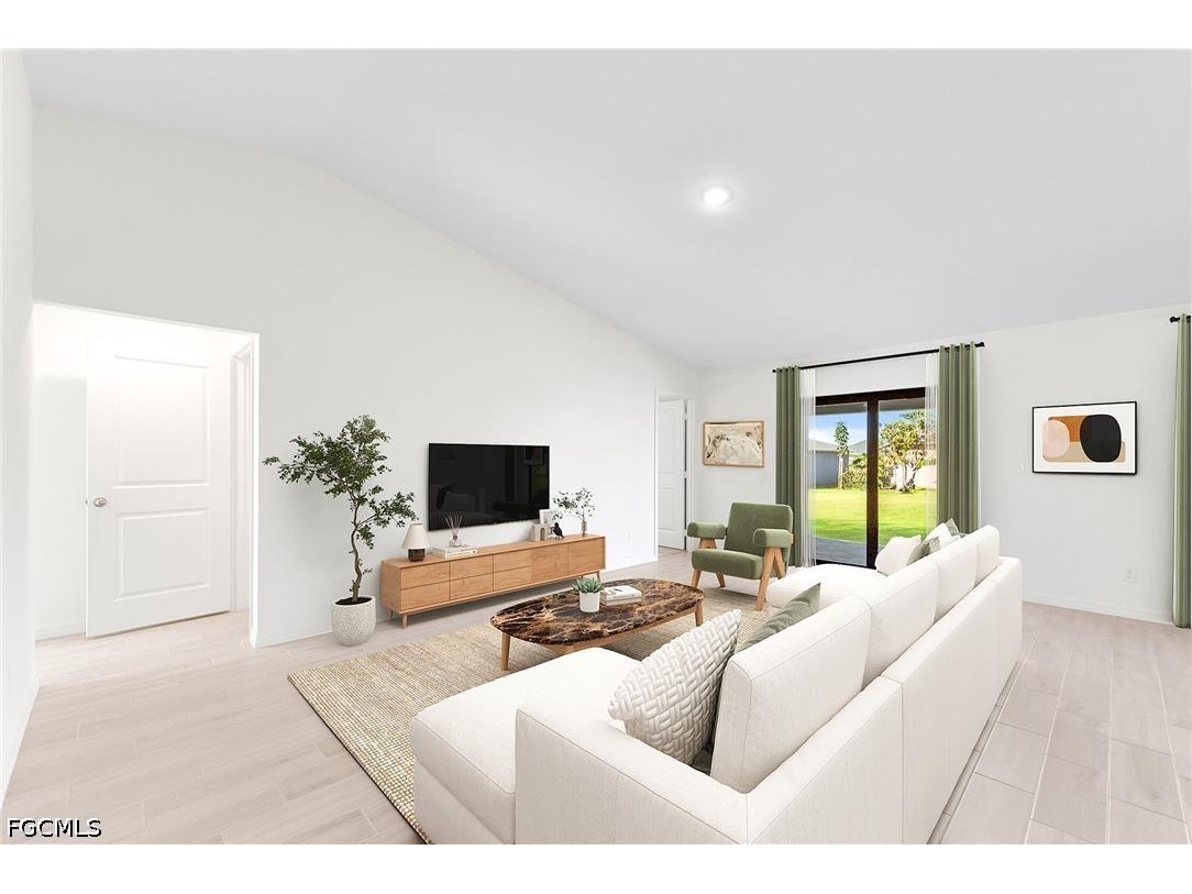 211 NW 33rd Terrace Cape Coral FL 33993 2026028970 image4
