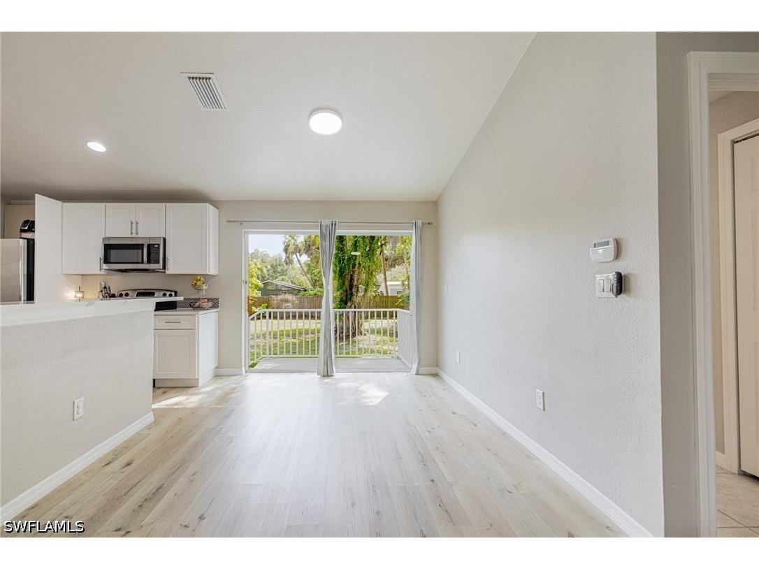 211 Palmacea Road Fort Myers FL 33905 226023476 image14