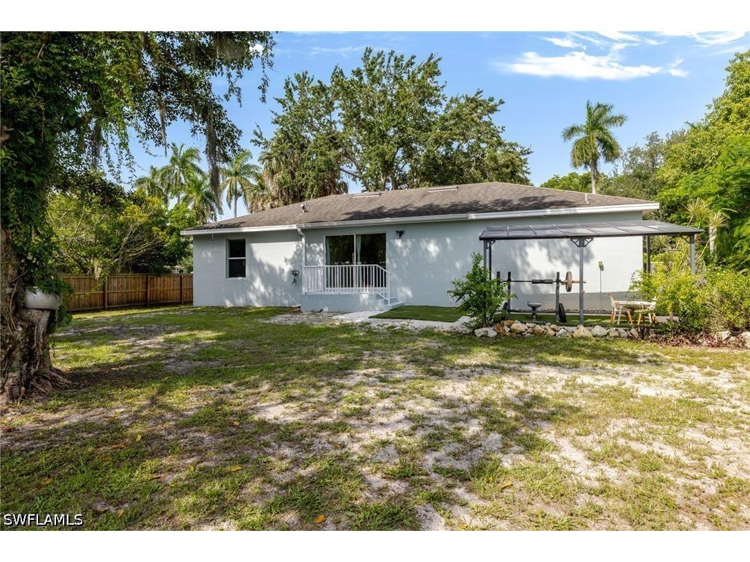 211 Palmacea Road Fort Myers FL 33905 226023476 image27