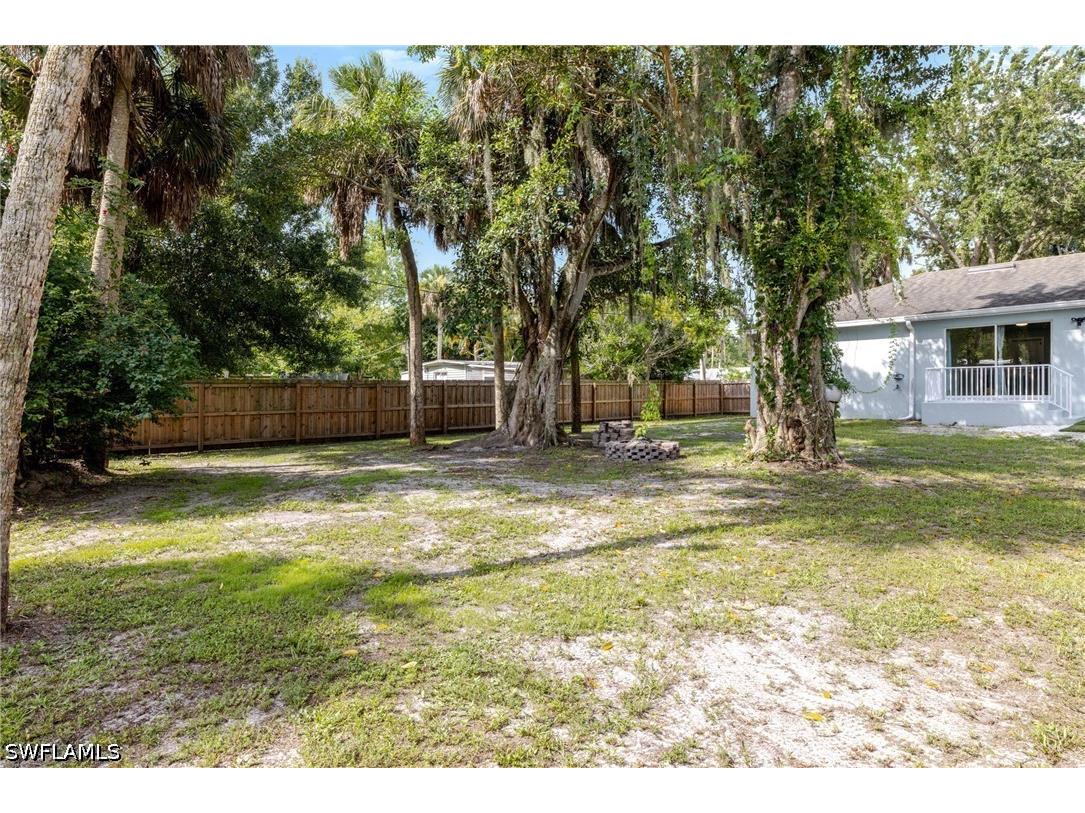 211 Palmacea Road Fort Myers FL 33905 226023476 image28