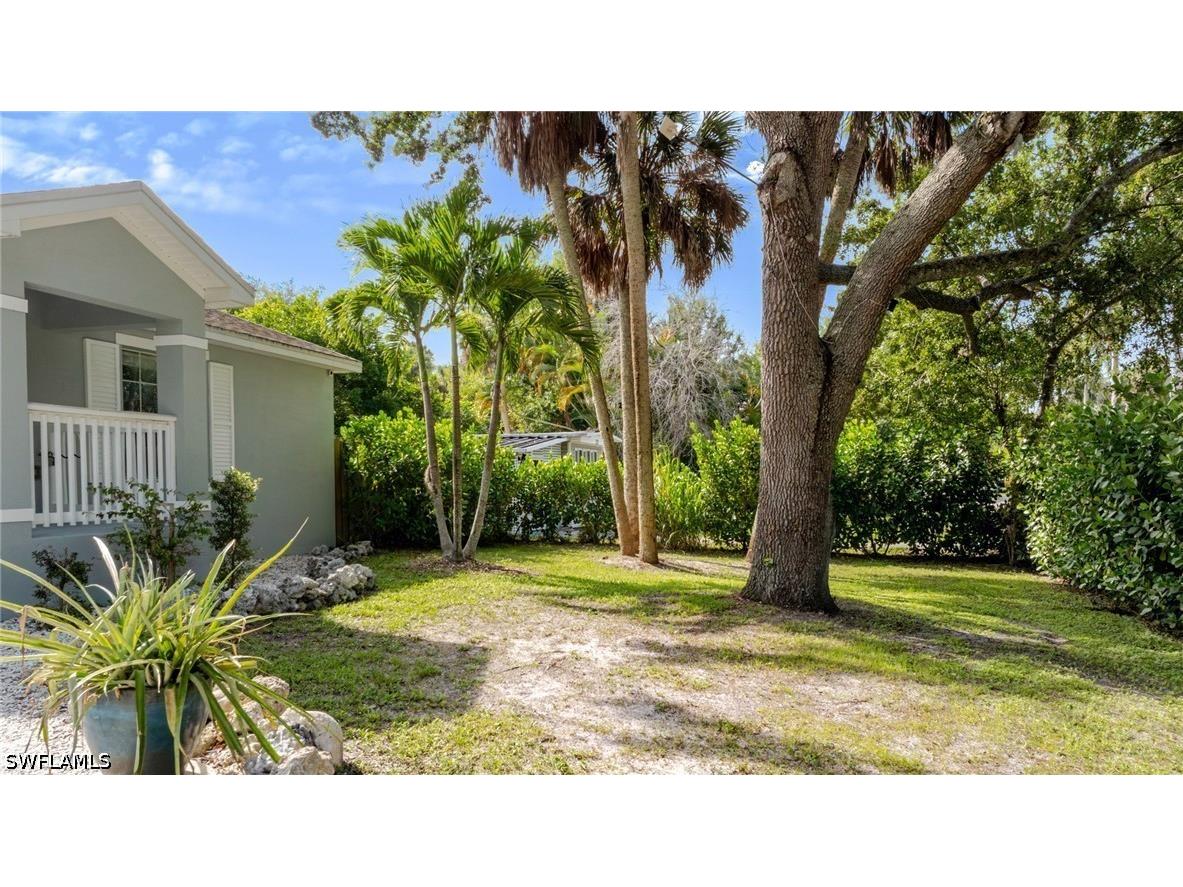 211 Palmacea Road Fort Myers FL 33905 226023476 image33