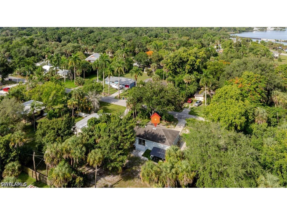 211 Palmacea Road Fort Myers FL 33905 226023476 image40