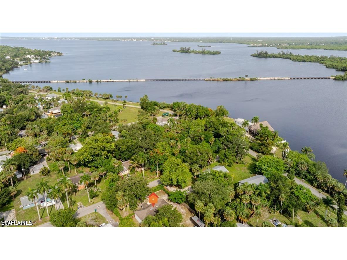 211 Palmacea Road Fort Myers FL 33905 226023476 image43