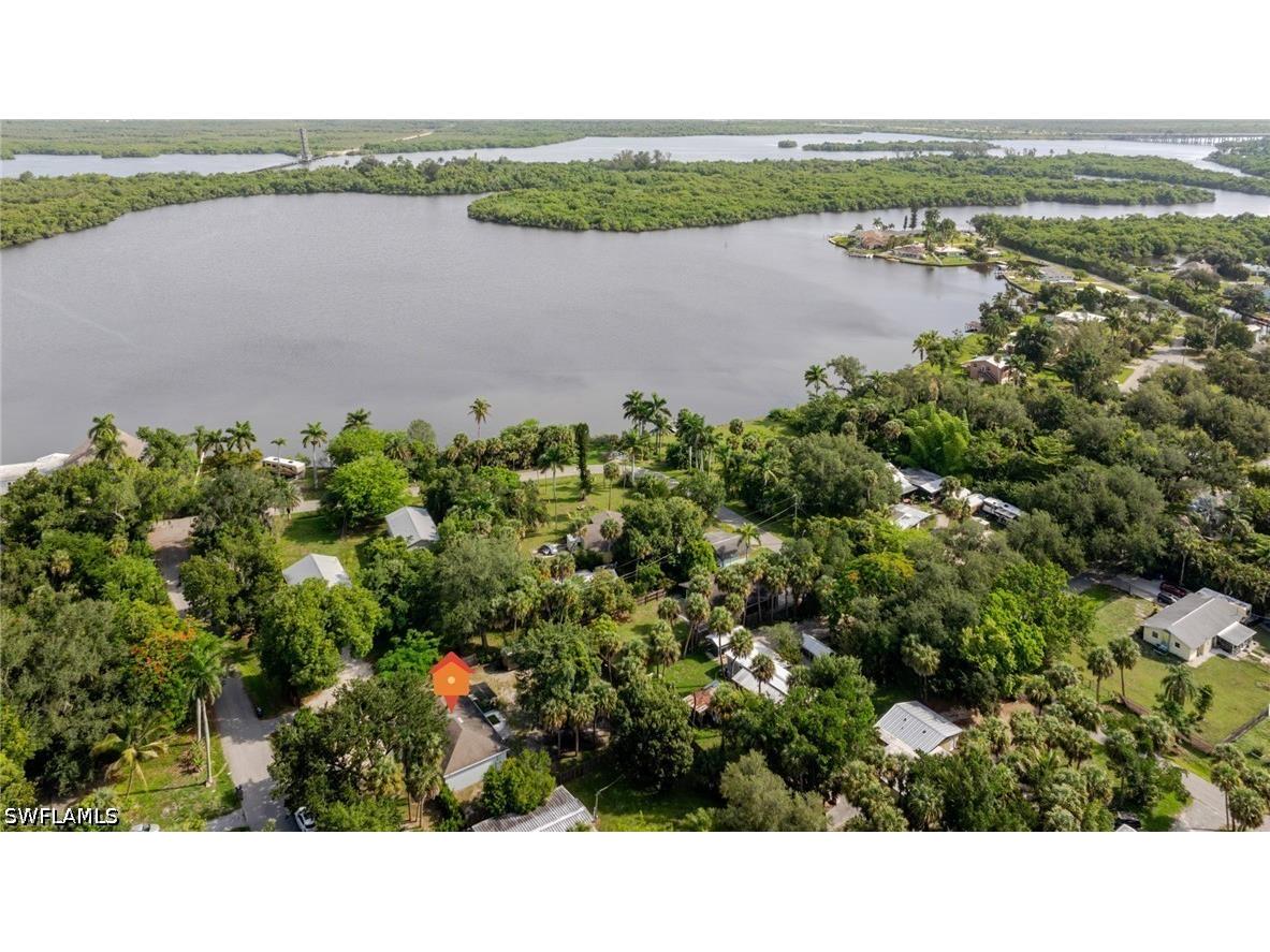 211 Palmacea Road Fort Myers FL 33905 226023476 image44