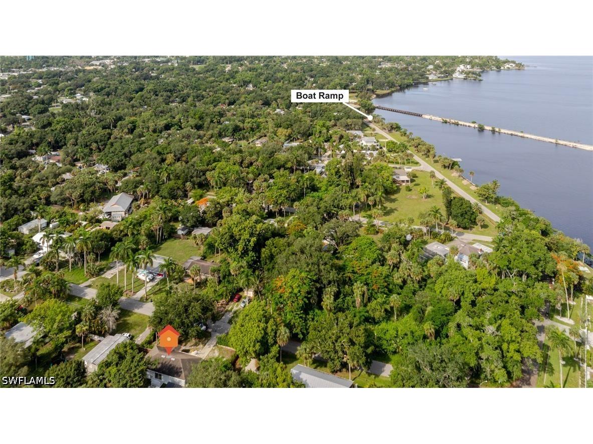 211 Palmacea Road Fort Myers FL 33905 226023476 image45