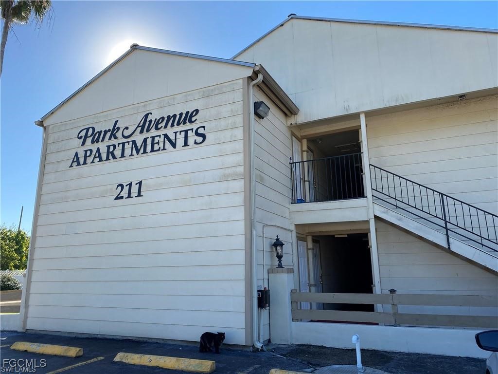 211 Park Avenue #15 Labelle FL 33935 2025014157 image1