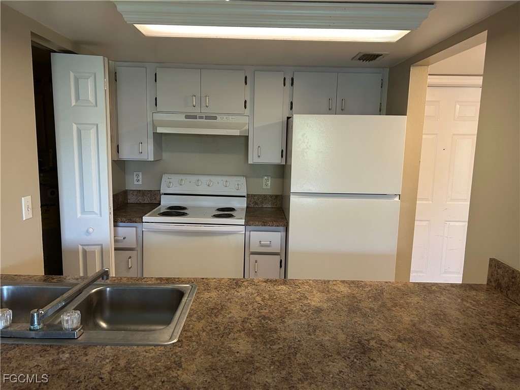 211 Park Avenue #15 Labelle FL 33935 2025014157 image3