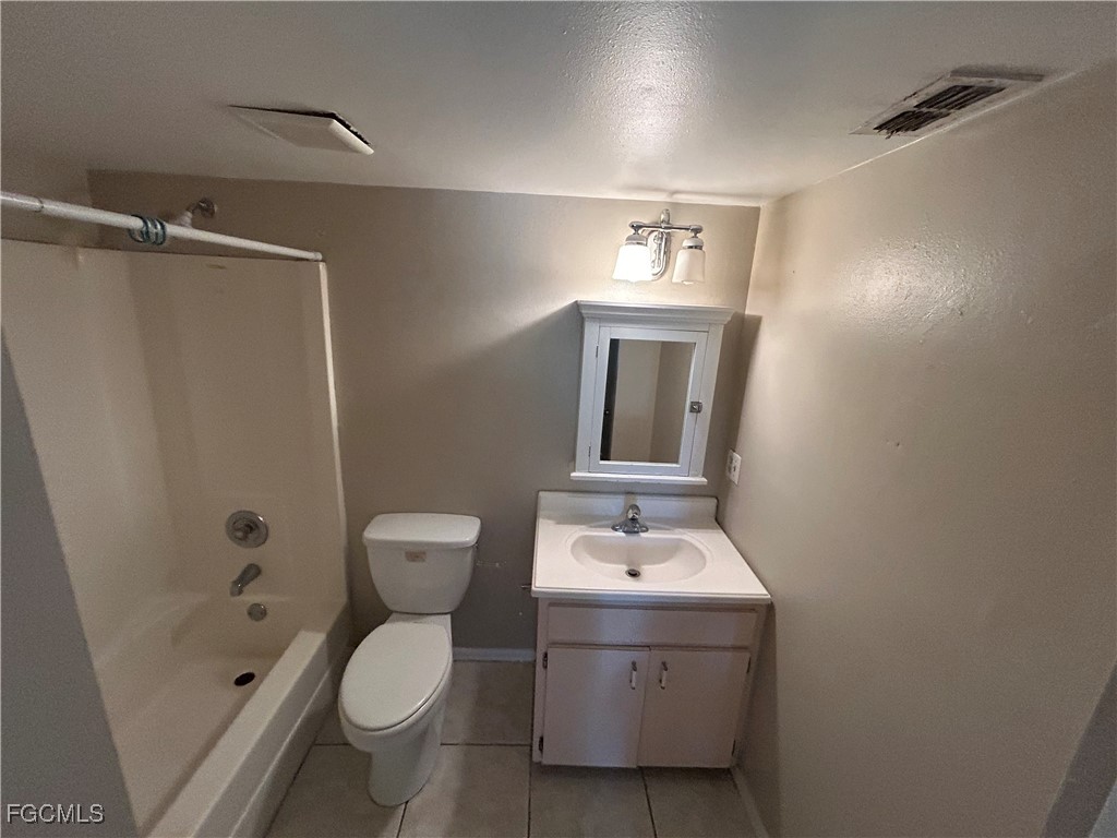 211 Park Avenue #15 Labelle FL 33935 2025014157 image5