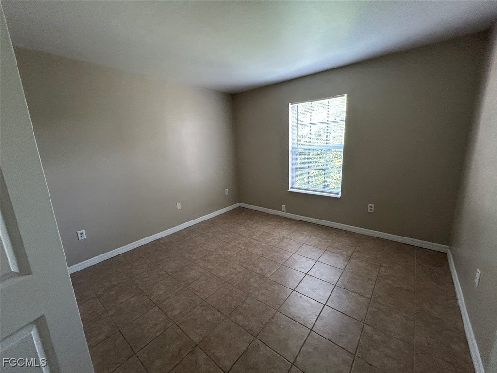 211 Park Avenue #15 Labelle FL 33935 2025014157 image8