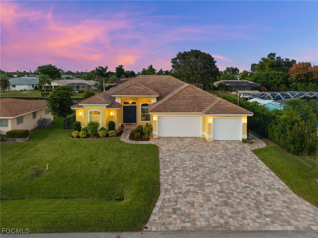 211 SE 37th Lane Cape Coral FL 33904 2025014084 image50