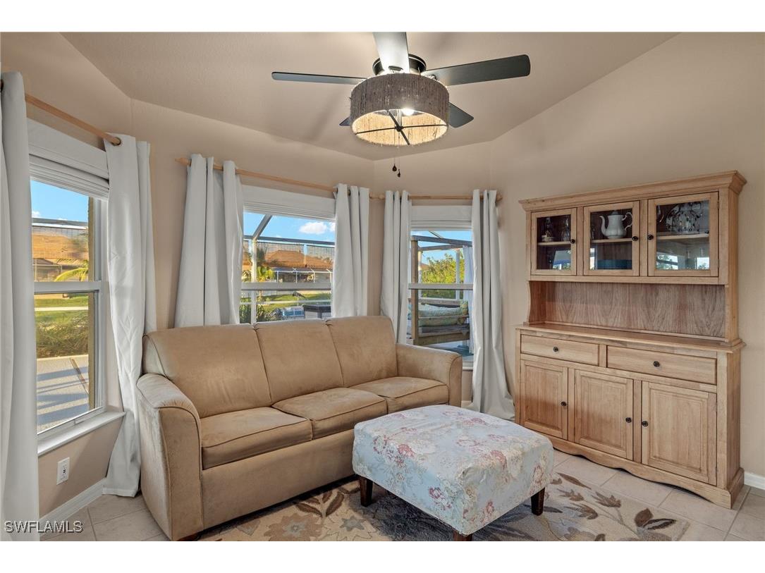 211 SW 21st Lane Cape Coral FL 33991 224090238 image15