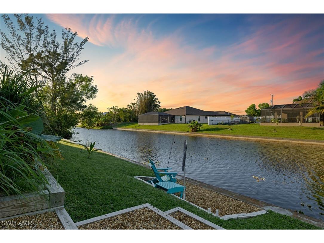 211 SW 21st Lane Cape Coral FL 33991 224090238 image2