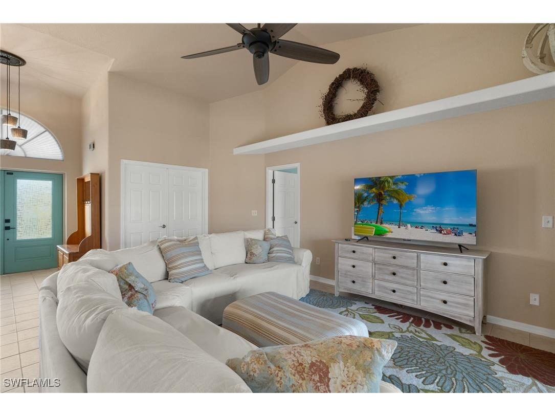 211 SW 21st Lane Cape Coral FL 33991 224090238 image28