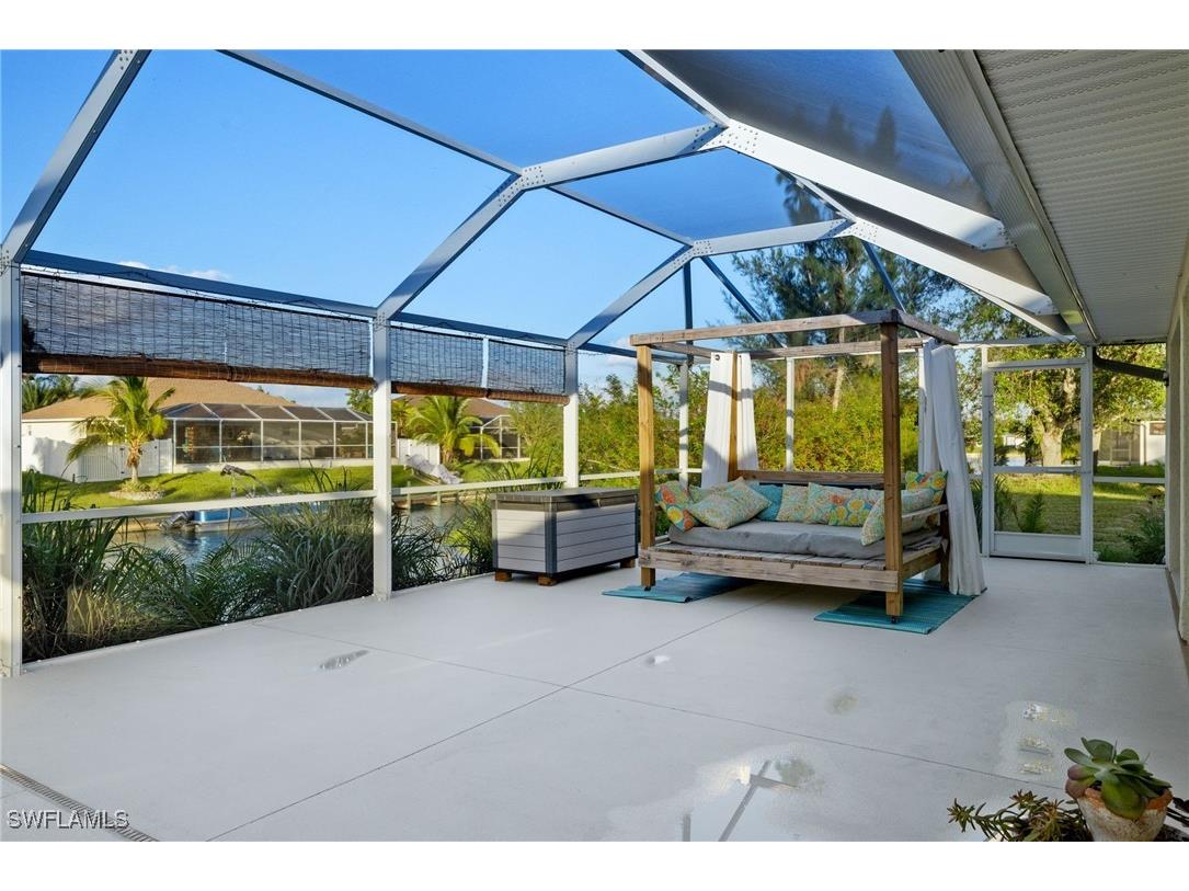 211 SW 21st Lane Cape Coral FL 33991 224090238 image9