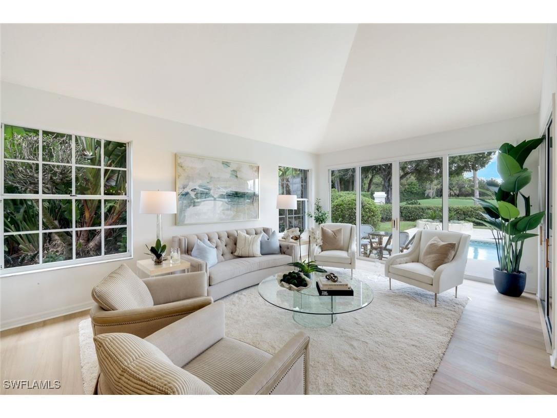 211 Via Napoli Naples FL 34105 225077412 image10