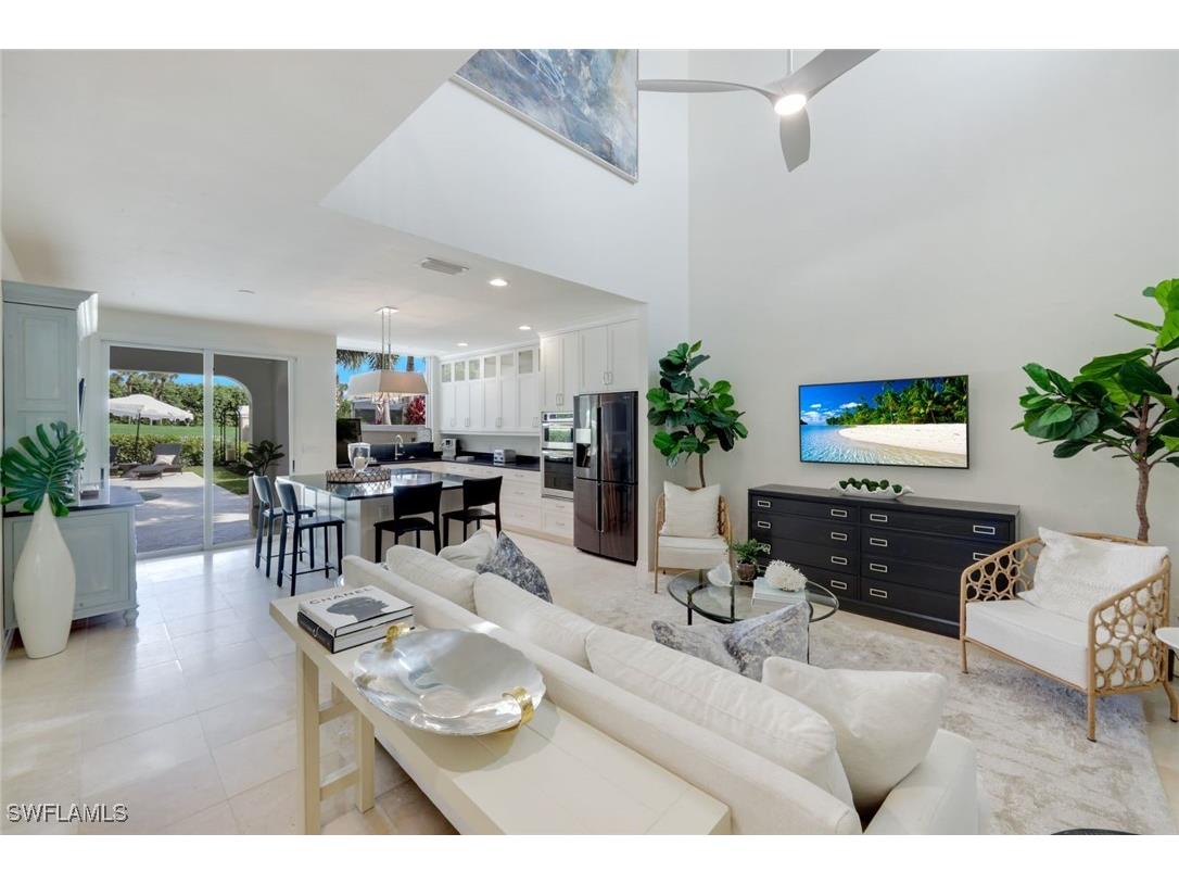 211 Via Napoli Naples FL 34105 225077412 image11