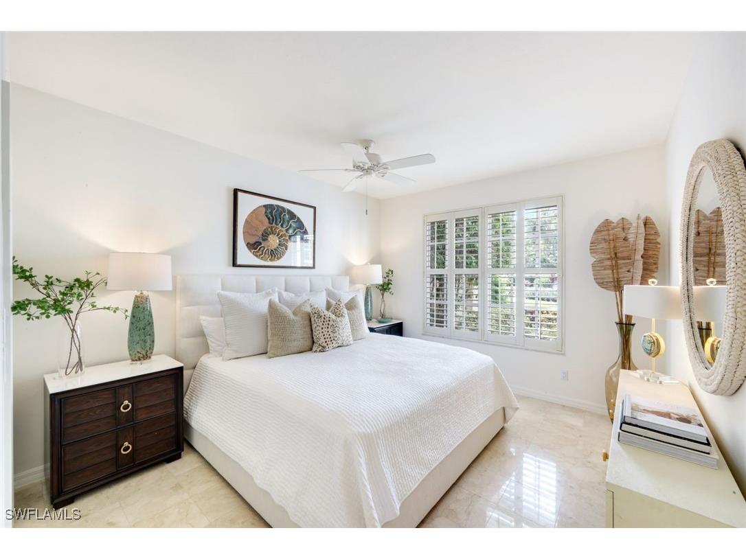 211 Via Napoli Naples FL 34105 225077412 image25