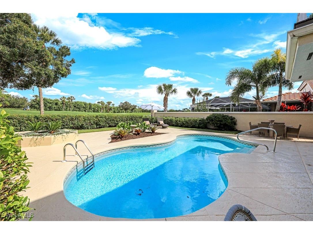 211 Via Napoli Naples FL 34105 225077412 image33