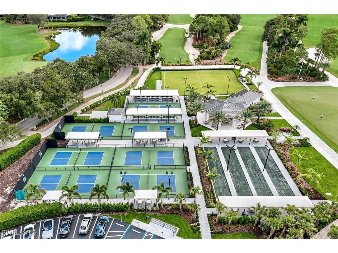 211 Via Napoli Naples FL 34105 225077412 image40