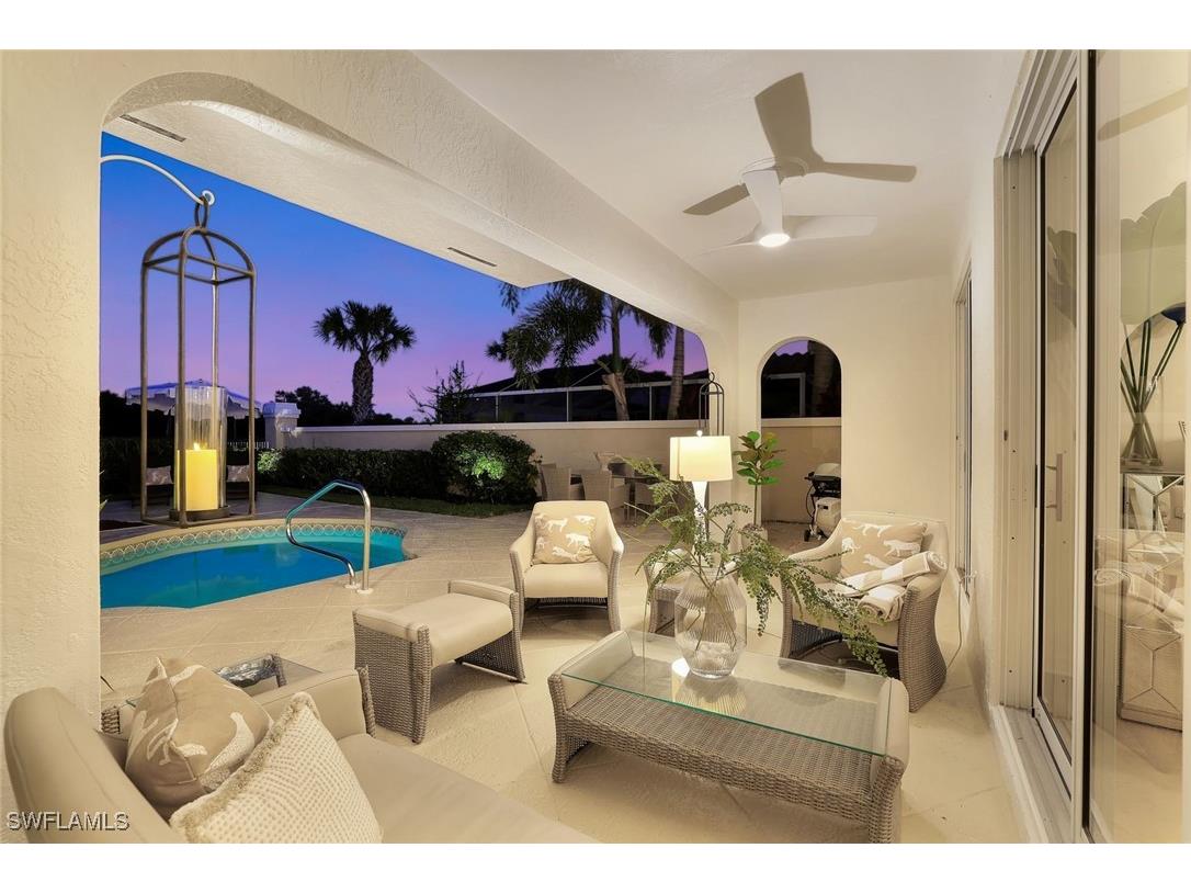 211 Via Napoli Naples FL 34105 225077412 image5